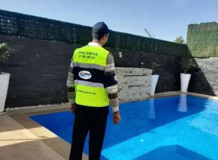 Si votre piscine a perdu de son éclat et de sa beauté d’antan, notre service de rénovation de piscines est là pour vous aider. En tant qu’experts dans la rénovation de piscines, nous pouvons transformer votre vieille piscine en une oasis de rafraîchissement. Notre gamme complète de services de rénovation de piscines comprend le revêtement, le remplacement de la tuyauterie, le remplacement de l’équipement, la réparation des fissures et des fuites, la mise à niveau de la plomberie et l’amélioration de la qualité de l’eau. Avec Menara Pool à Marrakech, nous sommes fiers de notre expertise et de notre savoir-faire, garantissant que votre piscine rénovée sera belle, fonctionnelle et durable pendant de nombreuses années à venir. Si vous cherchez à donner une nouvelle vie à votre piscine, notre équipe de professionnels est là pour vous aider à réaliser votre vision. Contactez-nous dès maintenant pour en savoir plus sur nos services de rénovation de piscines